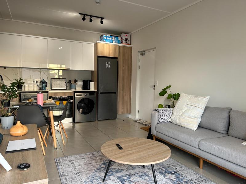 To Let 1 Bedroom Property for Rent in Sandown Western Cape
